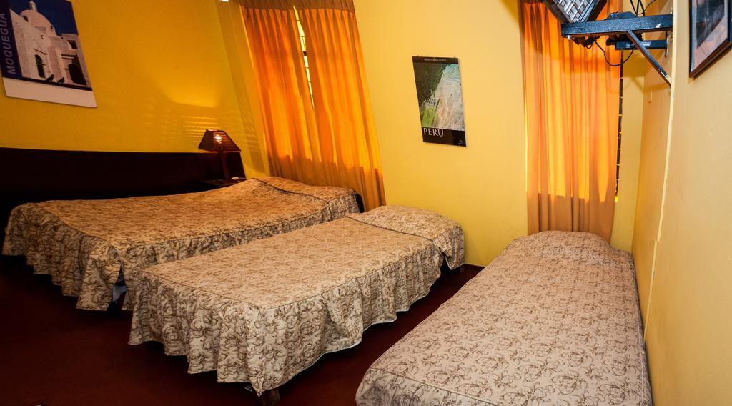 Hotel Iquique 2*